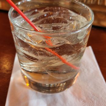 Saloon Restaurant - Vodka & Ginger ale - Italian Near Me - Philadelphia, Pennsylvania Saloon Restaurant - Vodka & Ginger ale - Italian Near Me - Philadelphia, Pennsylvania