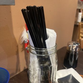 Gorilla Sushi Wicker Park - Chopsticks at table that look like they possibly reuse - Sushi Bars Near Me - Chicago, Illinois