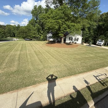 Kaus Cuts - Lawn Services Near Me - Monroe, Georgia Kaus Cuts - Lawn Services Near Me - Monroe, Georgia