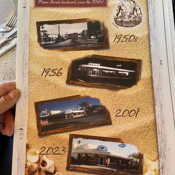 Brad's Restaurant - Seafood Near Me - Pismo Beach, California