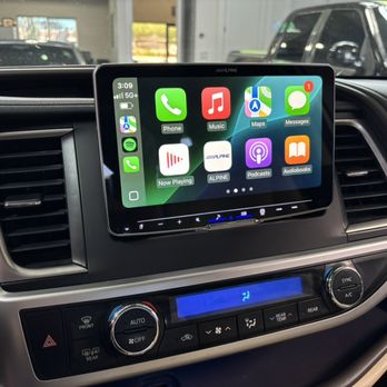 Pro Guard Auto - 2019 Toyota Highlander Alpine ILXF509 CarPlay multimedia stereo - Car Stereo Installation Near Me - Scottsdale, Arizona Pro Guard Auto - 2019 Toyota Highlander Alpine ILXF509 CarPlay multimedia stereo - Car Stereo Installation Near Me - Scottsdale, Arizona