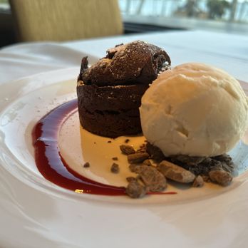 Roy's Hawaii Kai - Chocolate soufflé - Hawaiian Near Me - Honolulu, Hawaii Roy's Hawaii Kai - Chocolate soufflé - Hawaiian Near Me - Honolulu, Hawaii
