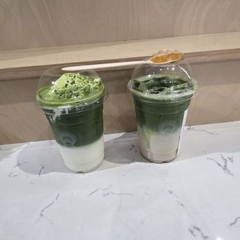 Eight Grams Matcha - Einspanner and honeycomb matcha latte - Coffee & Tea Near Me - Berkeley, California Eight Grams Matcha - Einspanner and honeycomb matcha latte - Coffee & Tea Near Me - Berkeley, California