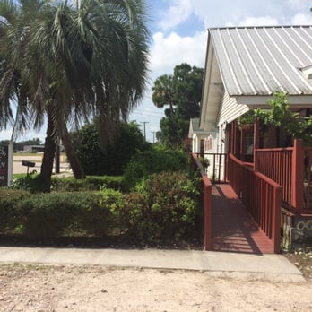 Paul's Kitchen - Pauls country cooking. Yum. - New American Near Me - Wauchula, Florida