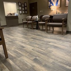 Touchstone Imaging - Denton - Waiting lobby area
