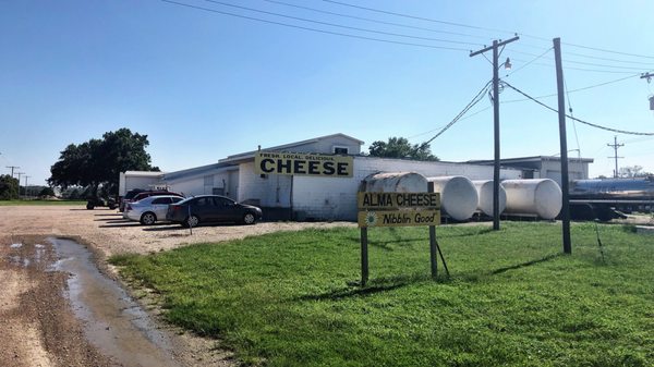 Alma Creamery by null