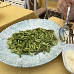 Dau Tinola - Pesto pasta