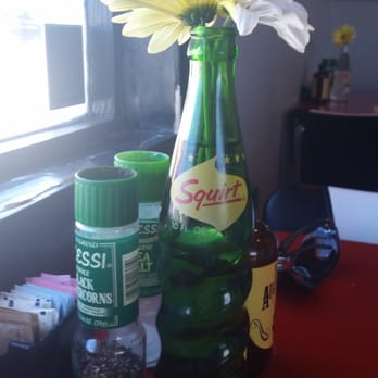 GAS- Full Service Restaurant - Fresh daisies - American Near Me - St. Augustine, Florida GAS- Full Service Restaurant - Fresh daisies - American Near Me - St. Augustine, Florida