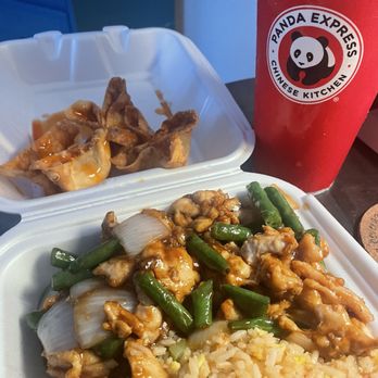 Panda Express - Plate: Chicken Breast with green bean entrée and fried rice. Cream Cheese Rangoon Extra - Chinese Near Me - Beaufort, South Carolina Panda Express - Plate: Chicken Breast with green bean entrée and fried rice. Cream Cheese Rangoon Extra - Chinese Near Me - Beaufort, South Carolina