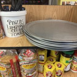 Anitas Bakery - Self serve plate and tongs