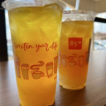 85°C Bakery Cafe-Niles - Teas to keep us cool - Bakeries Near Me - Niles, Illinois