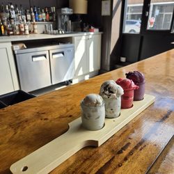 The Sweet Boutique - Ice cream flight.