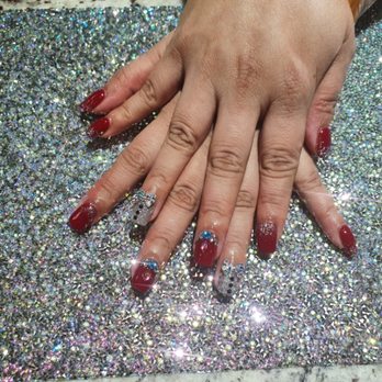 Wax Nails Spa - Acrylic gels with diamonds - Nail Salons Near Me - Clarksville, Tennessee Wax Nails Spa - Acrylic gels with diamonds - Nail Salons Near Me - Clarksville, Tennessee
