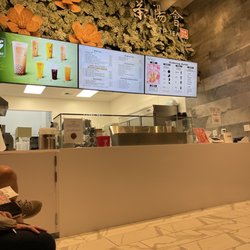 TP Tea - Front counter
