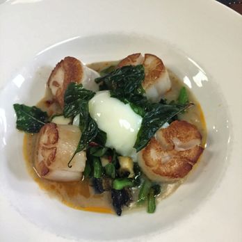 MW Restaurant - PAN ROASTED HOKKAIDO SCALLOPS: Dried Scallop & Abalone Fried Rice, OK Farm Egg, Lemongrass Tea - New American Near Me - Honolulu, Hawaii