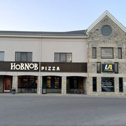 Hobnob Pizza