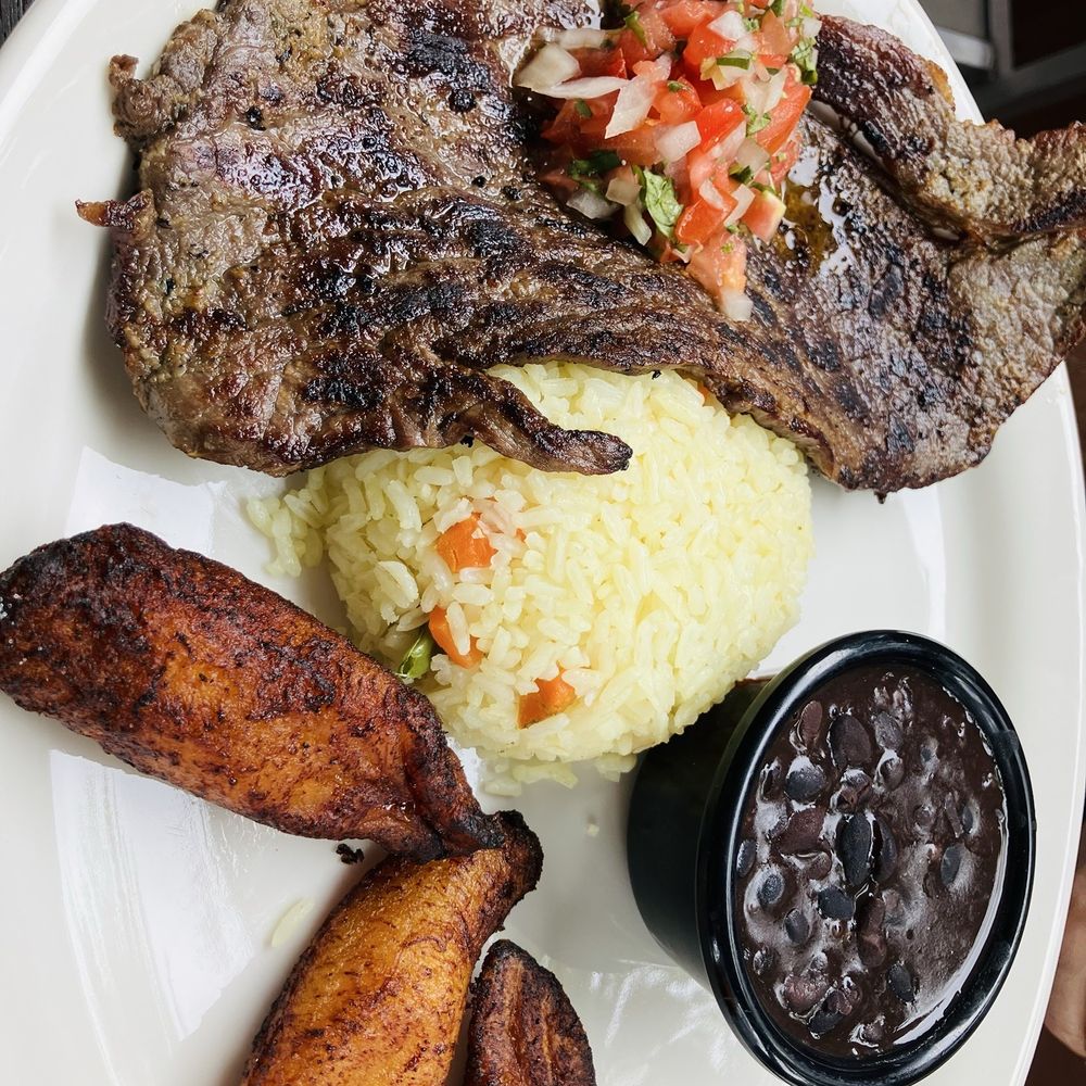 El Guanaco - Steak (dinner portion) - Mexican Near Me - Oakland Park, Florida El Guanaco - Steak (dinner portion) - Mexican Near Me - Oakland Park, Florida