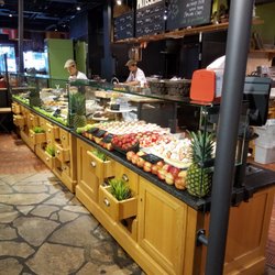 Brookfield Place Fruit & Vegetable Market