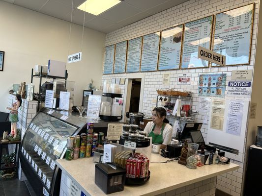Poke & More Lomita by null