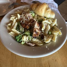 Chicken Alfredo Chicken Alfredo