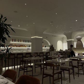 Oases - Cafes Near Me - New York, New York