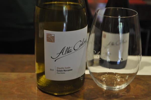 Alta Colina Vineyard & Winery by null