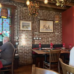 Le Onde Ristorante - Cozy dining room