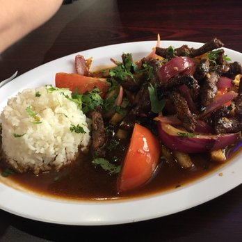Dona Tere Restaurant - Loma Saltado - Salvadoran Near Me - Fredericksburg, Virginia
