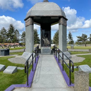 Jimi Hendrix Memorial - Landmarks & Historical Buildings Near Me - Renton, Washington
