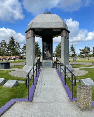 Jimi Hendrix Memorial by null