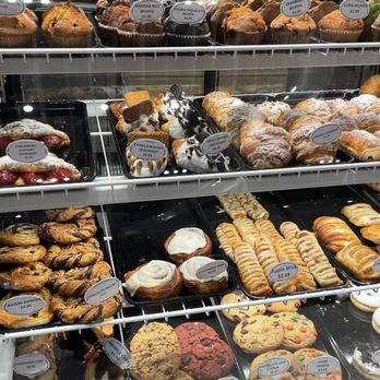Cafe Aroma - Bagels Near Me - New York, New York