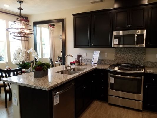 Superior Cleaning (maintenance and deep cleaning) - There's a reason our customers use our services year after year, and that's because we take home cleaning seriously. Schedule a service with our professionals and we will take care of the dirty work for you! Superior Cleaning (maintenance and deep cleaning) - There's a reason our customers use our services year after year, and that's because we take home cleaning seriously. Schedule a service with our professionals and we will take care of the dirty work for you!