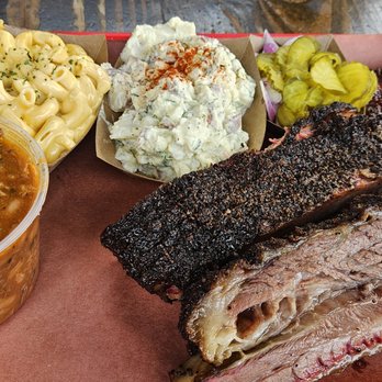 Terry Black's Barbecue - Looks good, but was not great - Barbeque Near Me - Austin, Texas Terry Black's Barbecue - Looks good, but was not great - Barbeque Near Me - Austin, Texas