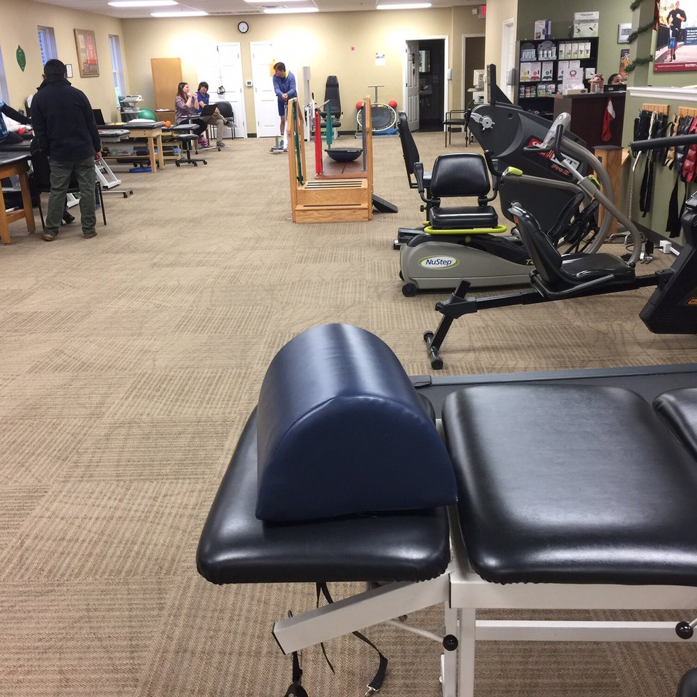 BenchMark Physical Therapy - Large area - Physical Therapy Near Me - Cleveland, Tennessee BenchMark Physical Therapy - Large area - Physical Therapy Near Me - Cleveland, Tennessee