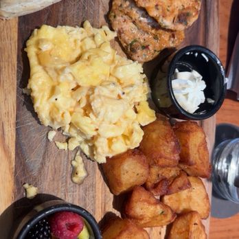 Traveler's Table - Tapas/Small Plates Near Me - Houston, Texas