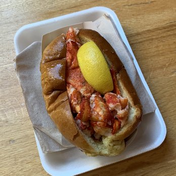 Boston Chowda - 9/24/22 hot buttered maine lobster roll - Seafood Near Me - Boston, Massachusetts Boston Chowda - 9/24/22 hot buttered maine lobster roll - Seafood Near Me - Boston, Massachusetts