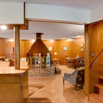 McKenzie River Round House - Mid Century Modern "Ustonian" style house - Bed & Breakfast Near Me - Vida, Oregon McKenzie River Round House - Mid Century Modern "Ustonian" style house - Bed & Breakfast Near Me - Vida, Oregon