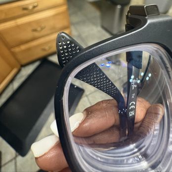 LensCrafters - Chipped lenses - Optometrists Near Me - Brooklyn, New York LensCrafters - Chipped lenses - Optometrists Near Me - Brooklyn, New York