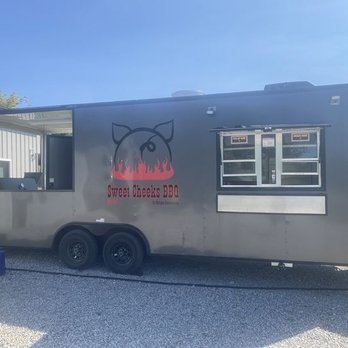 Sweet Cheeks BBQ - Food Trucks Near Me Sweet Cheeks BBQ - Food Trucks Near Me