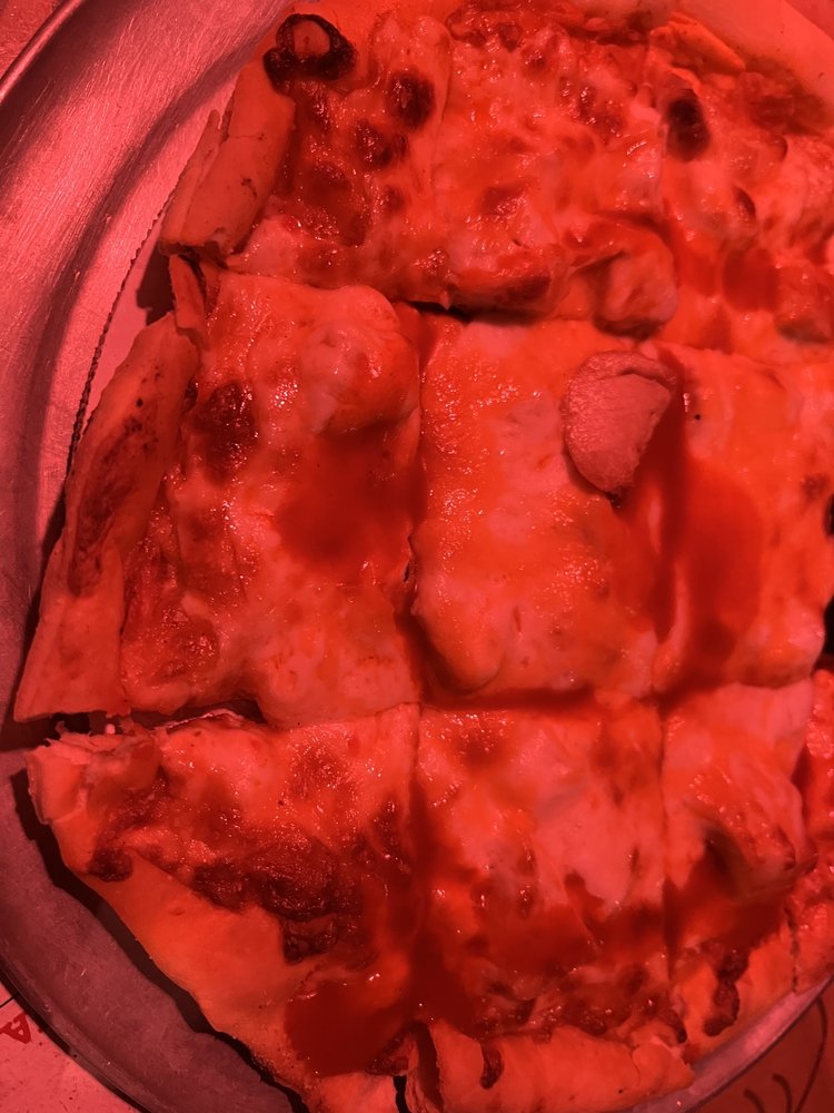 Social spots from Wig & Pen Pizza Pub