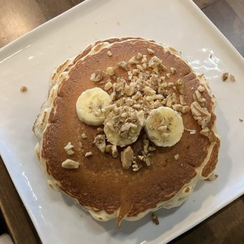 Home Kitchen - Banana walnut pancakes - Breakfast & Brunch Near Me - Round Rock, Texas Home Kitchen - Banana walnut pancakes - Breakfast & Brunch Near Me - Round Rock, Texas