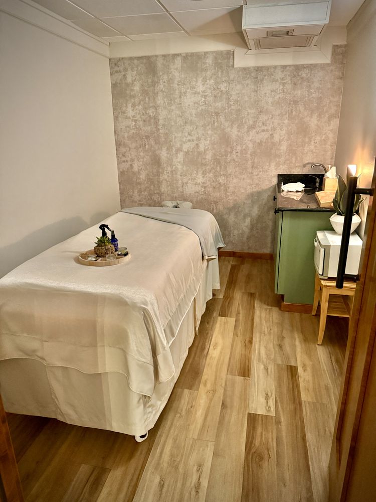 Elevation Recovery Spa Logo