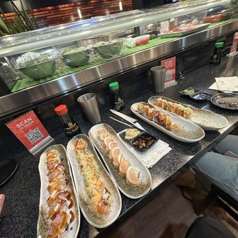 Yoshi Sushi - 49Er Roll - Japanese Near Me - Milpitas, California Yoshi Sushi - 49Er Roll - Japanese Near Me - Milpitas, California