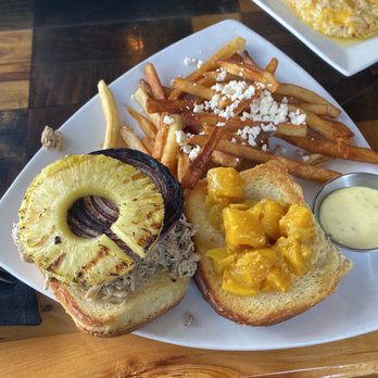 MJ's Bar And Restaurant - Jamaican jerk - New American Near Me - Owego, New York