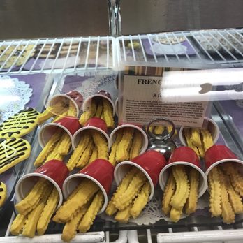 Three Dog Bakery - Pet Stores Near Me - Vancouver, British Columbia