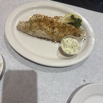 The Lobster Pot - Broiled walleye fish with tarter sauce - Seafood Near Me - Willoughby Hills, Ohio The Lobster Pot - Broiled walleye fish with tarter sauce - Seafood Near Me - Willoughby Hills, Ohio