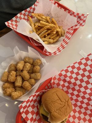 NFA Burger - Avalon by null