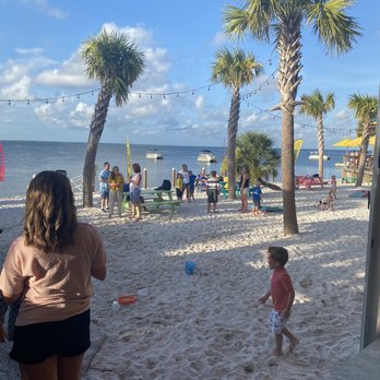 LuLu's Destin - Seafood Near Me - Destin, Florida