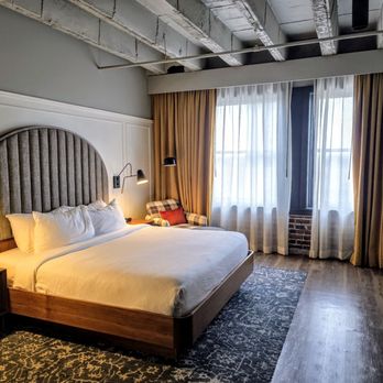 Hotel Indigo Omaha Downtown - My Room at Hotel Indigo Omaha Downtown - Venues & Event Spaces Near Me - Omaha, Nebraska Hotel Indigo Omaha Downtown - My Room at Hotel Indigo Omaha Downtown - Venues & Event Spaces Near Me - Omaha, Nebraska