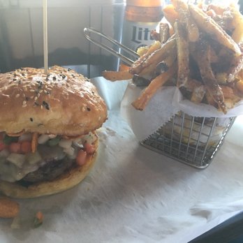 BRGRBELLY - Burgers Near Me - Chicago, Illinois